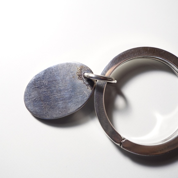 Vtg Tiffany & Co. .925 Sterling Silver Classic Round & Oval Engraveable Keychain - Picture 5 of 6